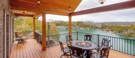 House (4 Bedrooms) | Outdoor dining