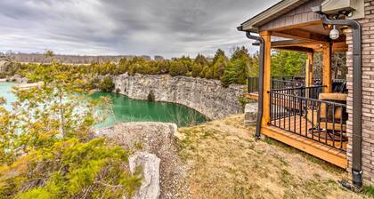 Tranquility Lake Getaway on 27 Acres!