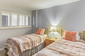 Interior - Beachfront North Myrtle Beach Condo w/ Pool Access (North Myrtle Beach)