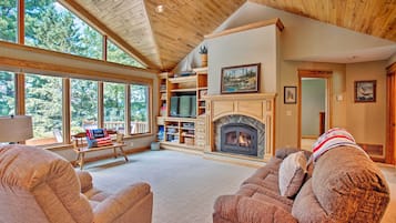 House (3 Bedrooms) | Front of property