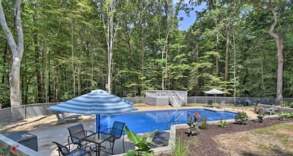 Family-oriented Richmond Home w/ Private Pool