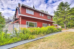 House (6 Bedrooms) | Exterior