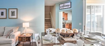 Golfers Paradise in Myrtle Beach w/ Balcony!