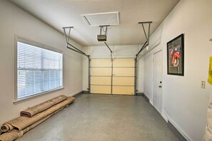 อพาร์ทเมนท์ (3 Bedrooms) | ภายใน