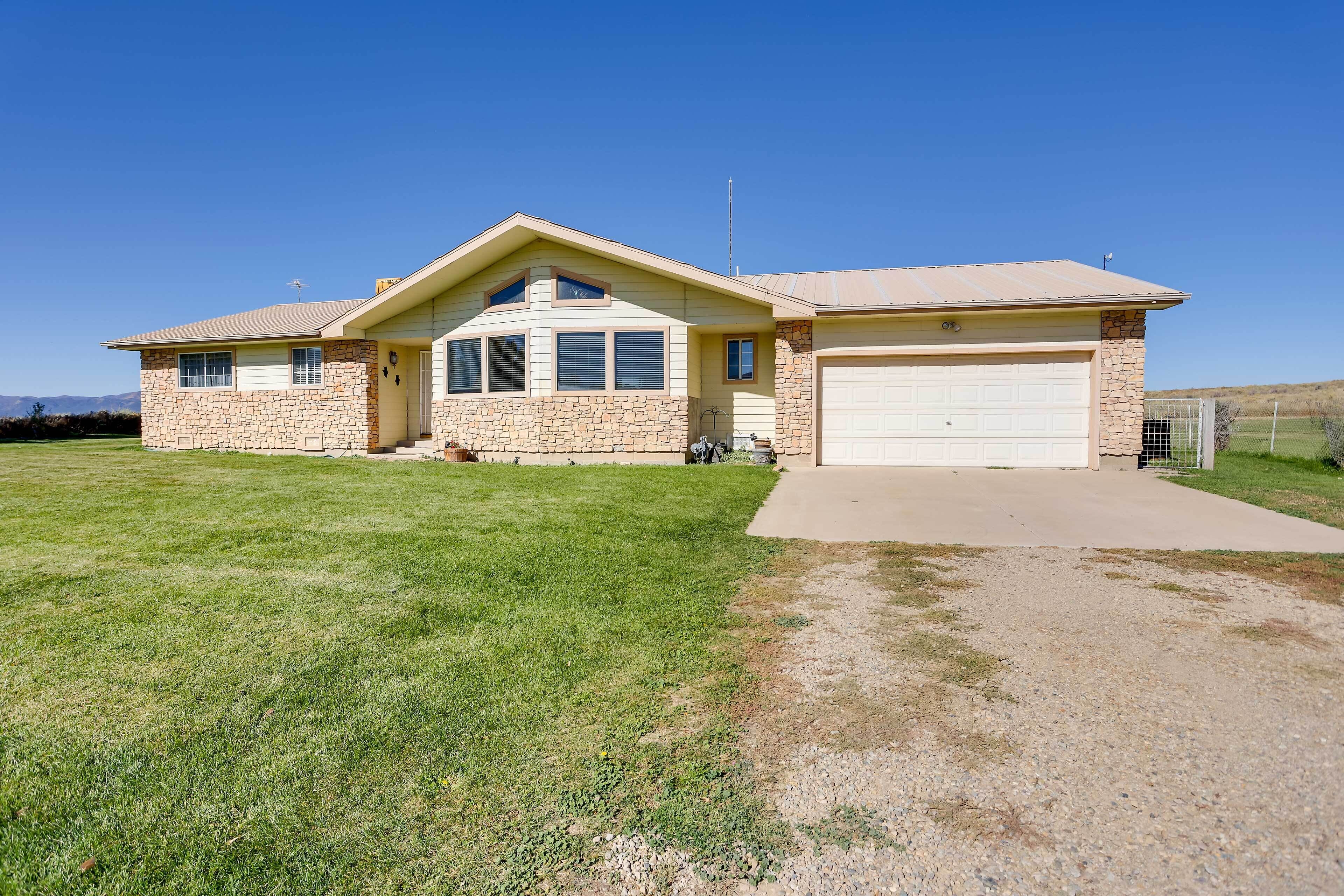 Cortez Retreat w/ Office & Stunning Mtn Views