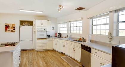 Cortez Retreat w/ Office & Stunning Mtn Views