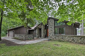 ハウス (3 Bedrooms) | 施設の正面