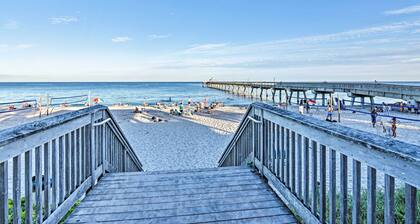 1 Block to Deerfield Beach: Studio w/ Fire Pit!