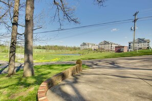 Interior - Harrisonburg Family Home w/ Deck, 4 Mi to Downtown (Harrisonburg)