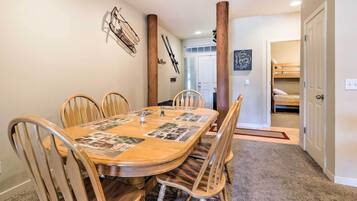 Apartemen (2 Bedrooms) | Interior