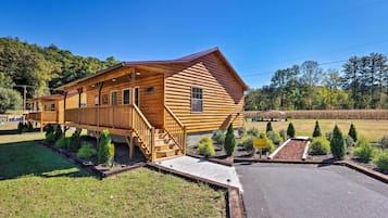 House (1 Bedroom) | Interior