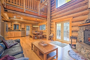 House (2 Bedrooms) | Interior