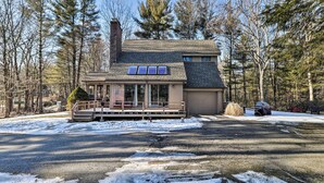 Cottage (3 Bedrooms) | Interior - Peaceful Goshen Cottage w/ Screened Porch & Views! (Goshen)
