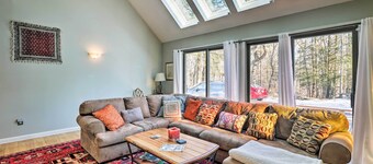 Peaceful Goshen Cottage w/ Screened Porch & Views!