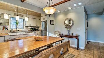 Cottage (3 Bedrooms) | Interior