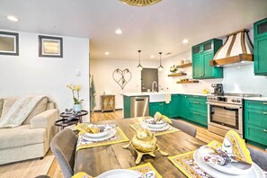 Apartment (1 Bedroom) | Interior - Luxury Spa Retreat: Private Courtyard & More! (Hastings)