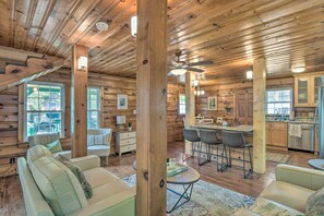 Cottage (2 Bedrooms) | Interior