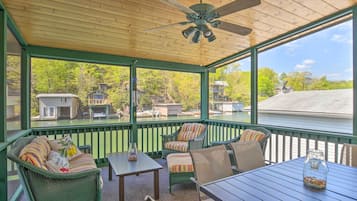 Cottage (2 Bedrooms) | Interior