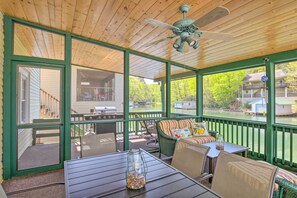 Cottage (2 Bedrooms) | Interior