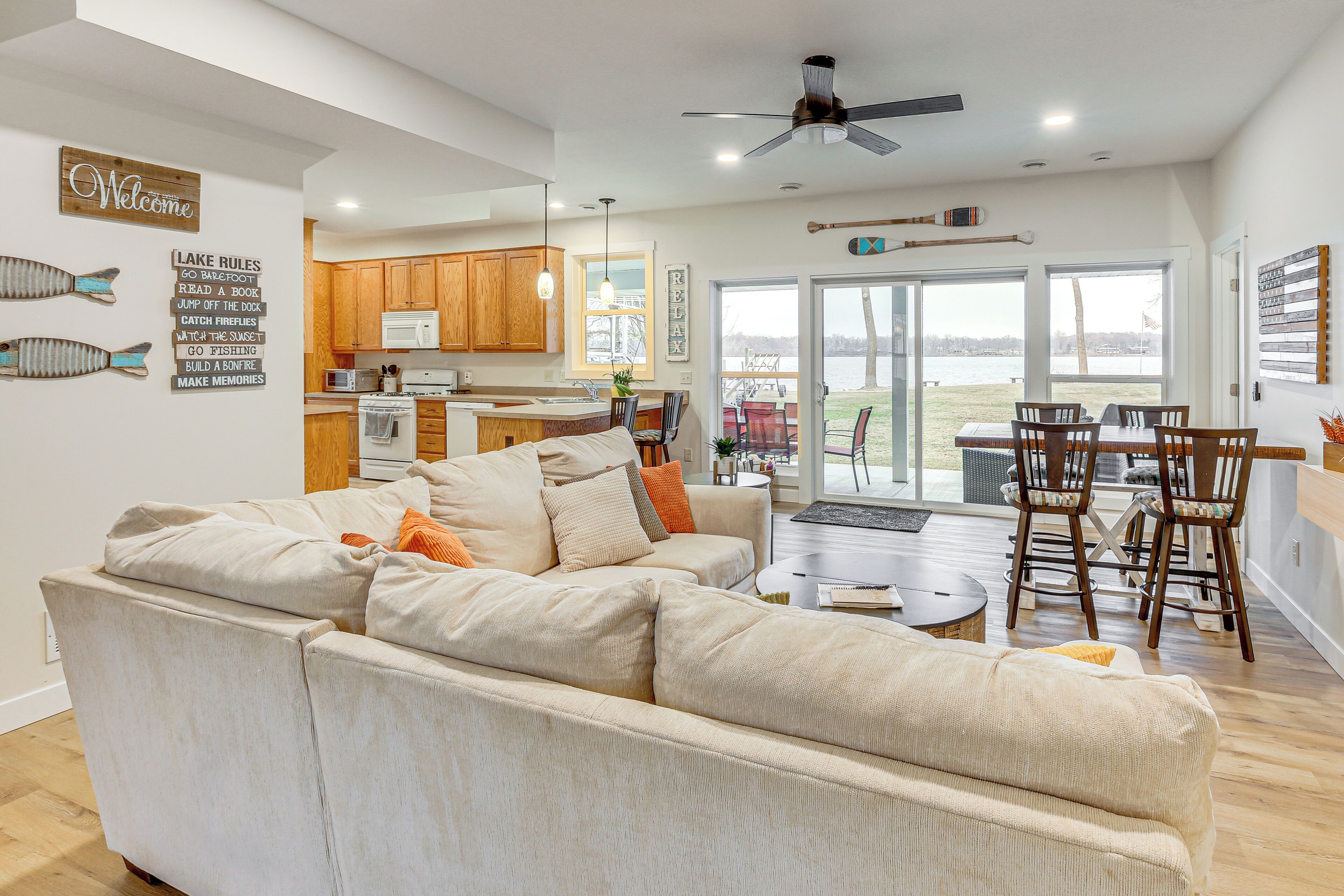 House (4 Bedrooms) | Interior