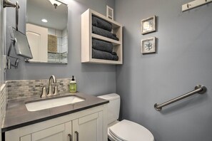 House (0 Bedroom) | Bathroom | Shower - Cozy Pittsboro Escape - Hike, Dine, Explore! (Pittsboro)