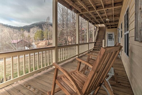 Peaceful Chattahoochee Apt w/ Mountain Views