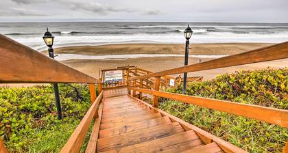 Beachfront Lincoln City Condo-patio & Pool Access!