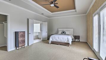 Villa (4 Bedrooms) | Interior