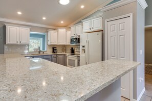 House (3 Bedrooms) | Interior - Saltwater Pool! Sebring Oasis Near Lake Jackson (Sebring)