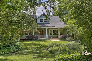 House (5 Bedrooms) | Front of property - Spacious Downtown Chico Home ~ Half Mile to Csu! (Chico)