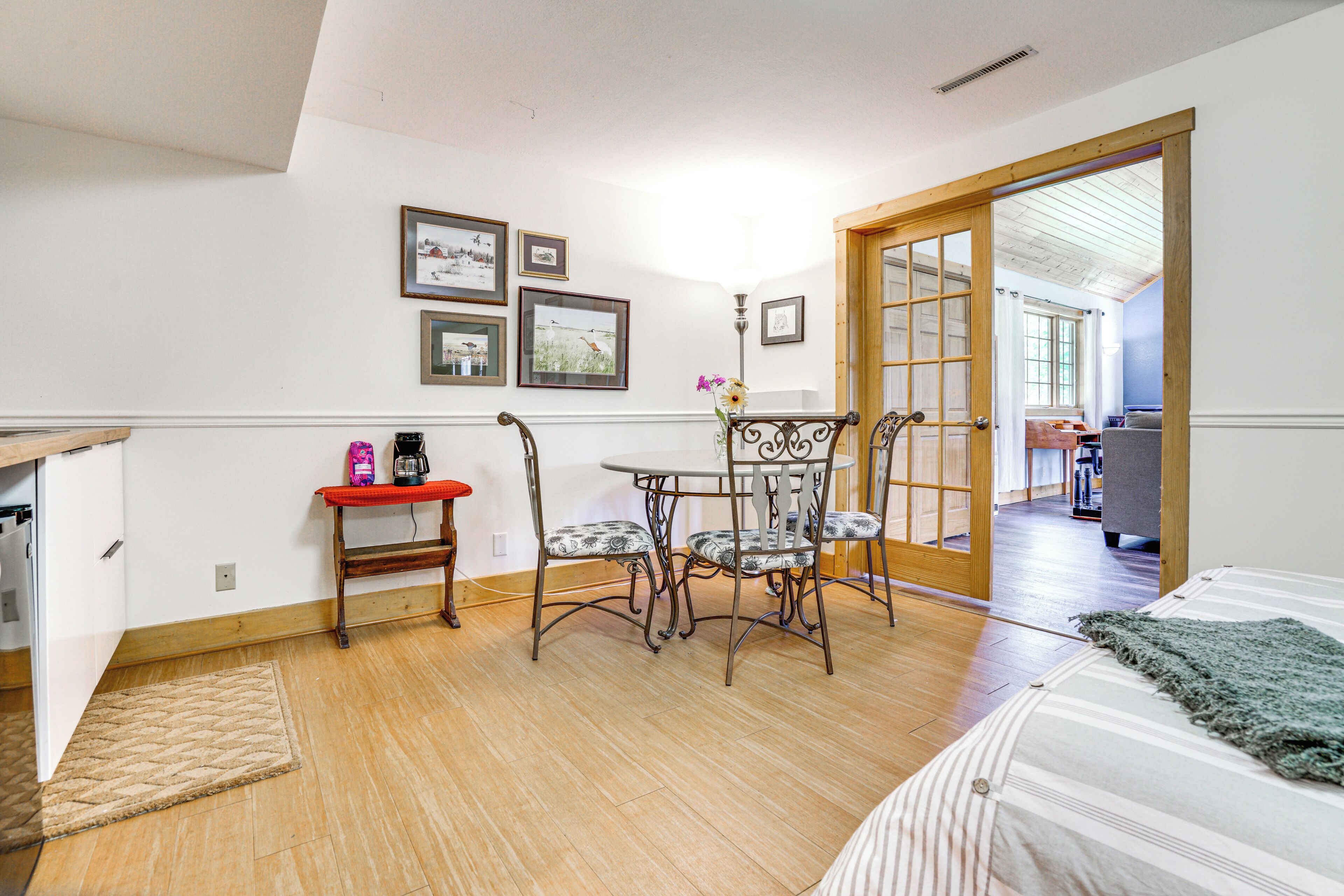 المنشأة من الداخل