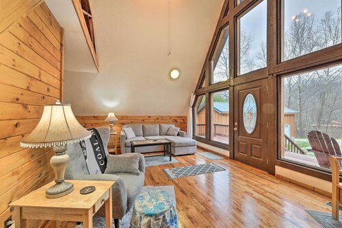 Cozy Yatesville Lake Cabin Rental in Louisa!