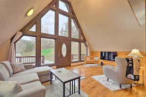 House (2 Bedrooms) | Front of property