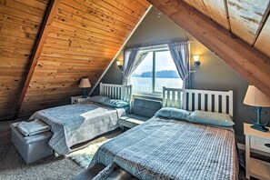 House (3 Bedrooms) | Interior - Modern Lake Lawrence Retreat w/ a Deck & Dock! (Yelm)