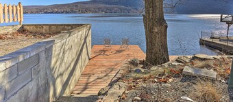 Greenwood Lake Cottage w/ Grill & Lake Access
