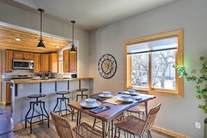 Cottage (2 Bedrooms) | Intérieur