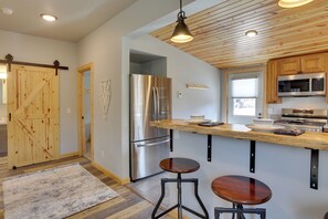 Cottage (2 Bedrooms) | Bahagian dalam