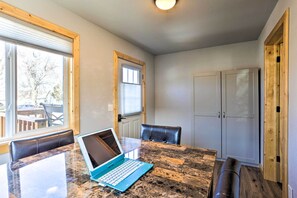 平房 (2 Bedrooms) | 住宿內部