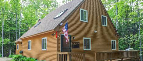 Apartment (5 Bedrooms) | Front of property