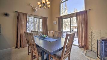 Nhà (3 Bedrooms) | Nội thất