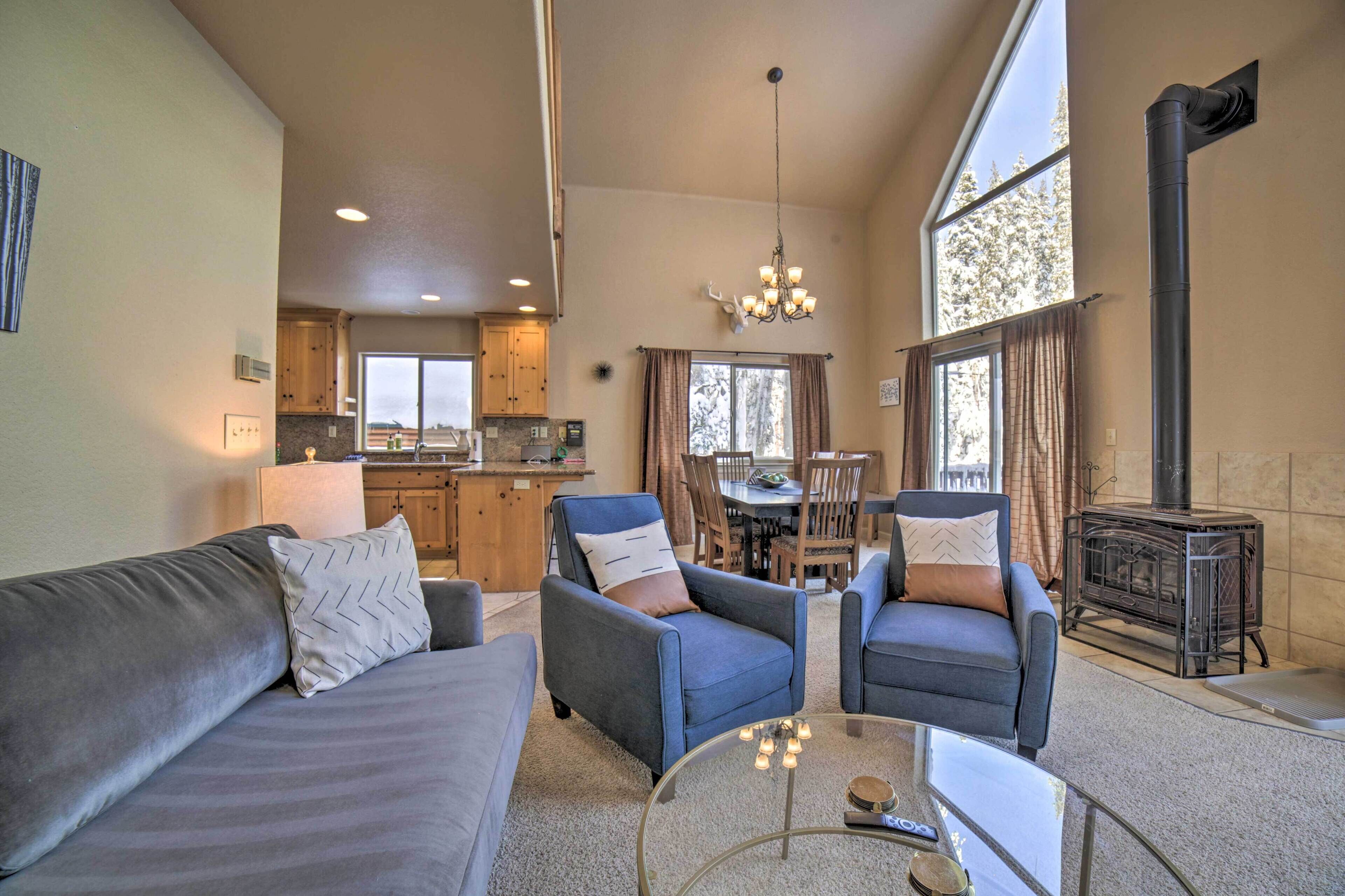 House (3 Bedrooms) | Interior