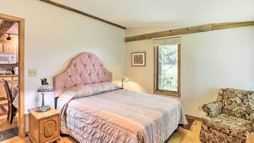 Apartment (1 Bedroom) | Interior