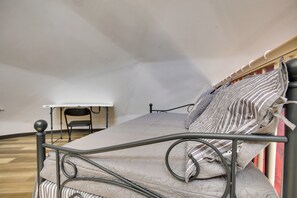 Rumah (1 Bedroom) | Interior