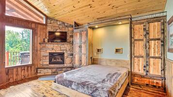 House (1 Bedroom) | Interior