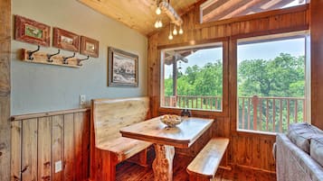 House (1 Bedroom) | Interior
