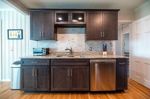 Cottage (3 Bedrooms) | Interior