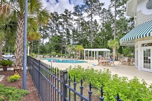 Apartment (2 Bedrooms) | Bahagian dalam