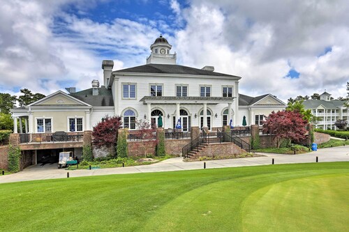 Relax by Pool & Golf: Chic Myrtle Beach Condo