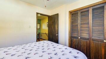 ุงูู
ูุดุฃุฉ ู
ู ุงูุฏุงุฎู