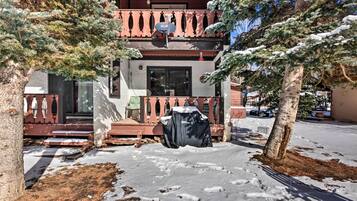 ุงูู
ูุดุฃุฉ ู
ู ุงูุฏุงุฎู